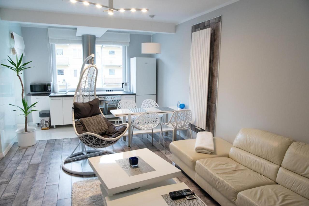 Apartamenty Na Wydmie ウストカ エクステリア 写真