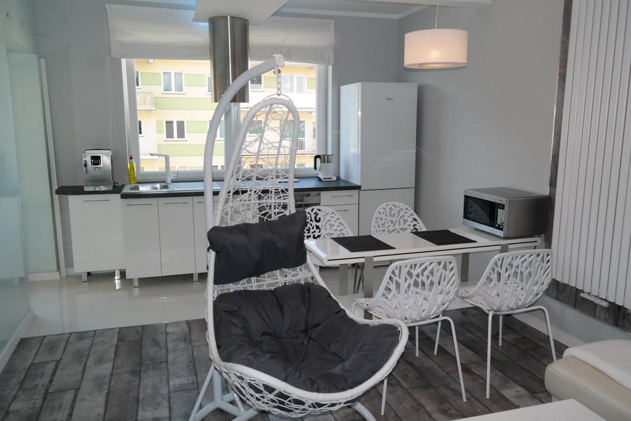 Apartamenty Na Wydmie ウストカ エクステリア 写真
